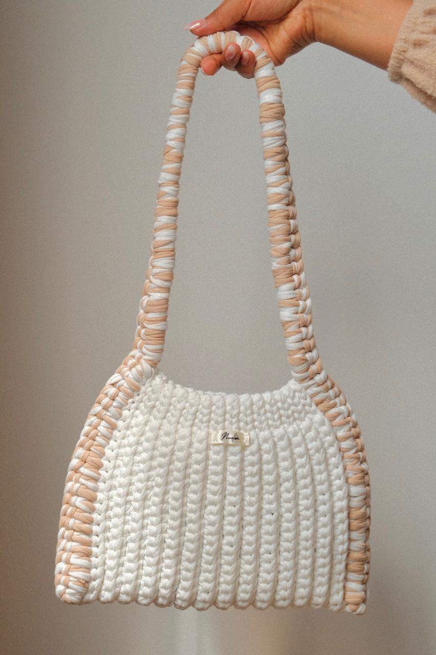Cartera Modelo Ivory